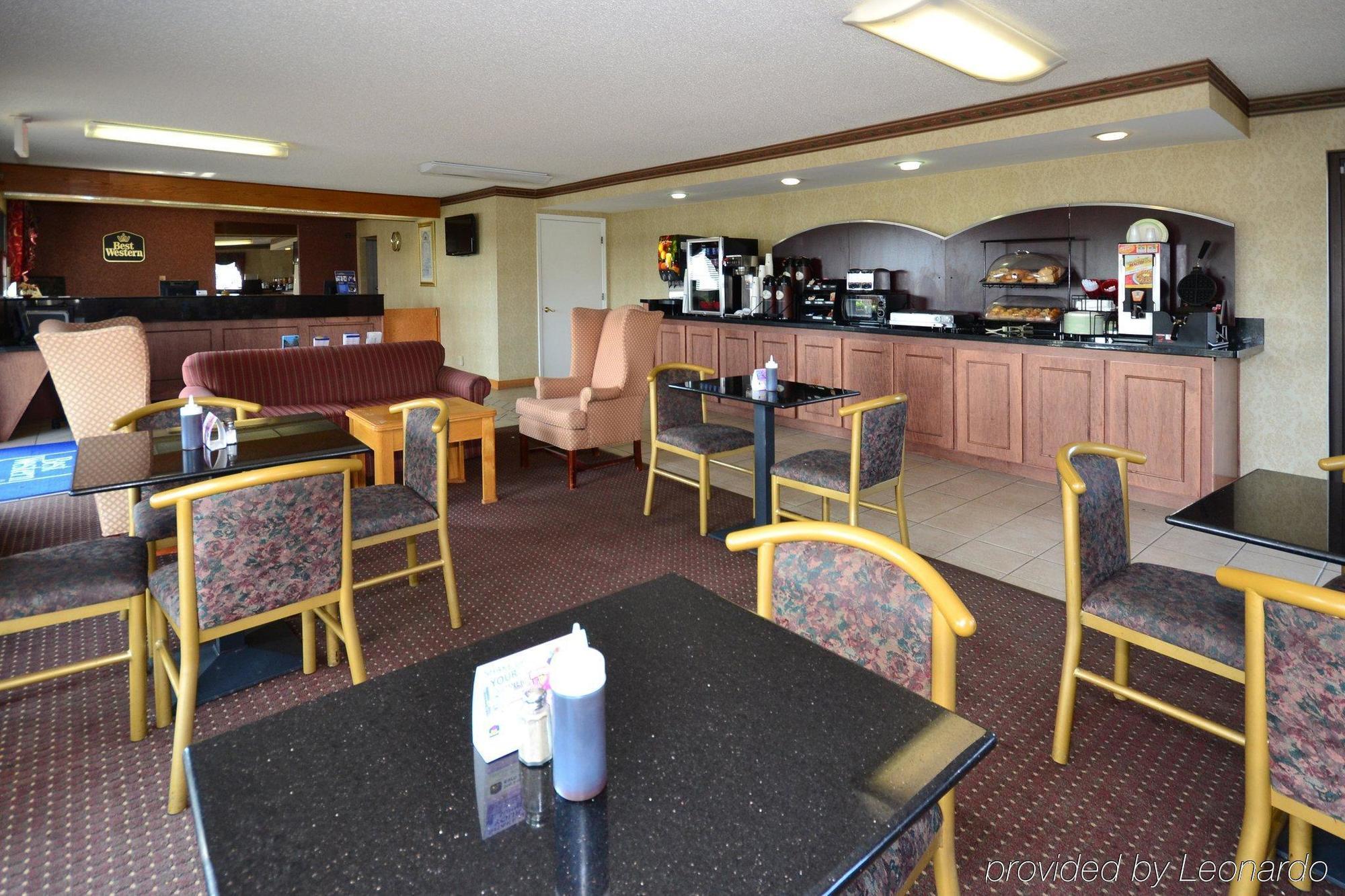 Best Western Dickson Exterior photo